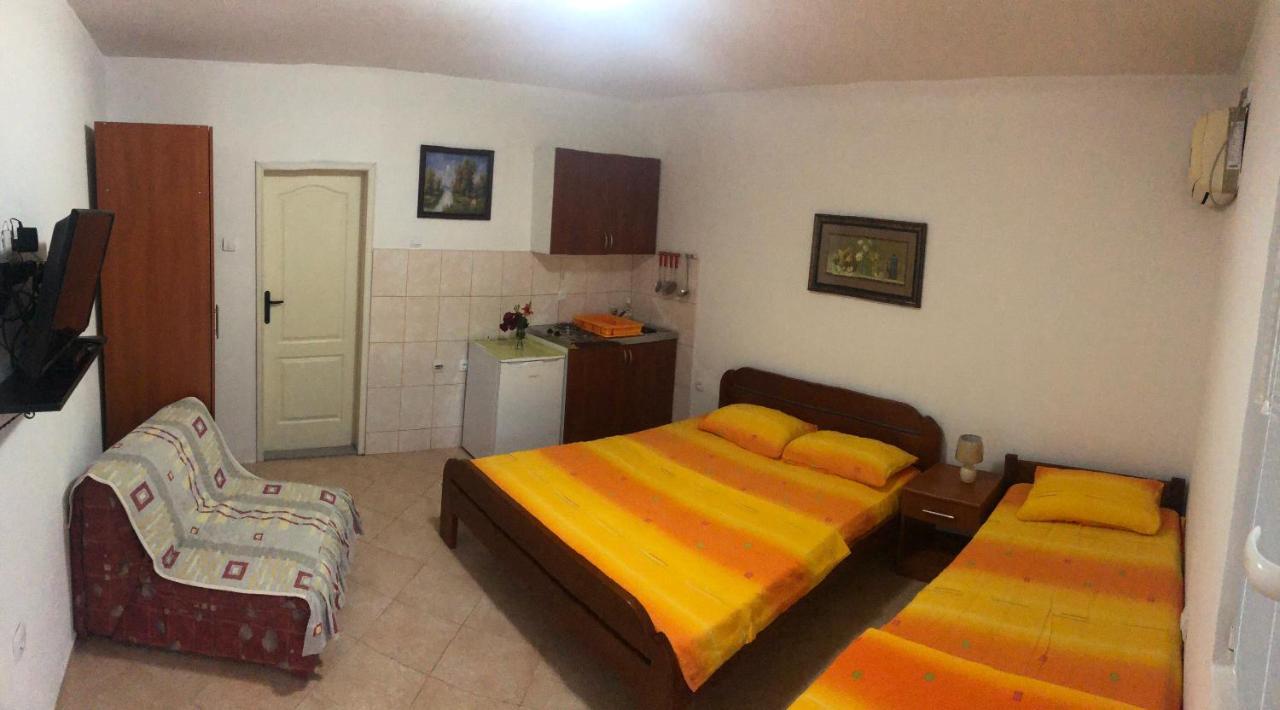 Apartmani Sunce Bar Kültér fotó