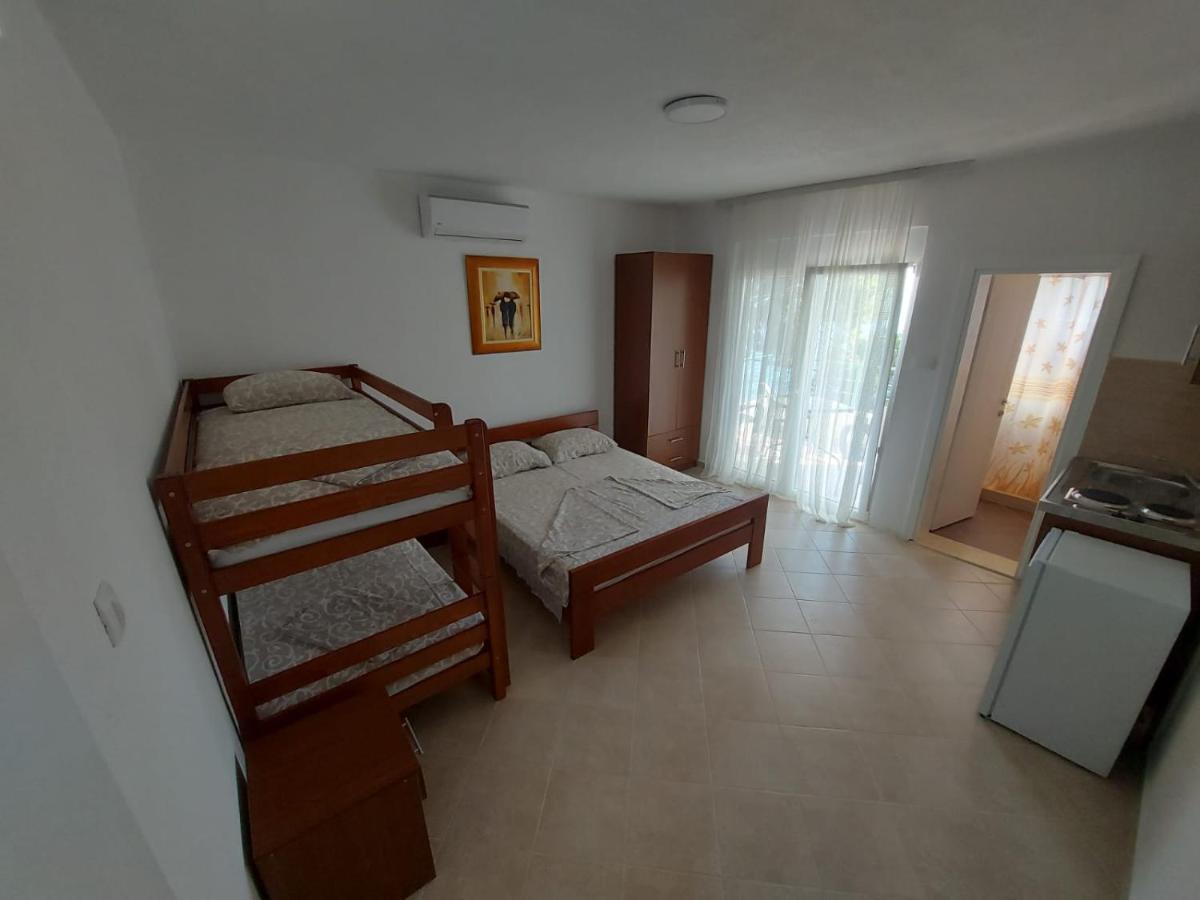 Apartmani Sunce Bar Kültér fotó